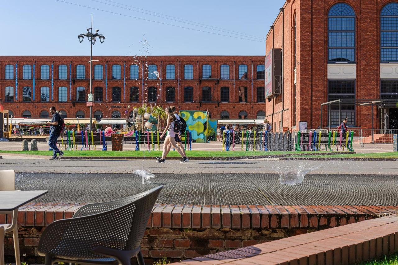 Stylish Apartments Near The Cinematography Museum Lodz  Exterior photo